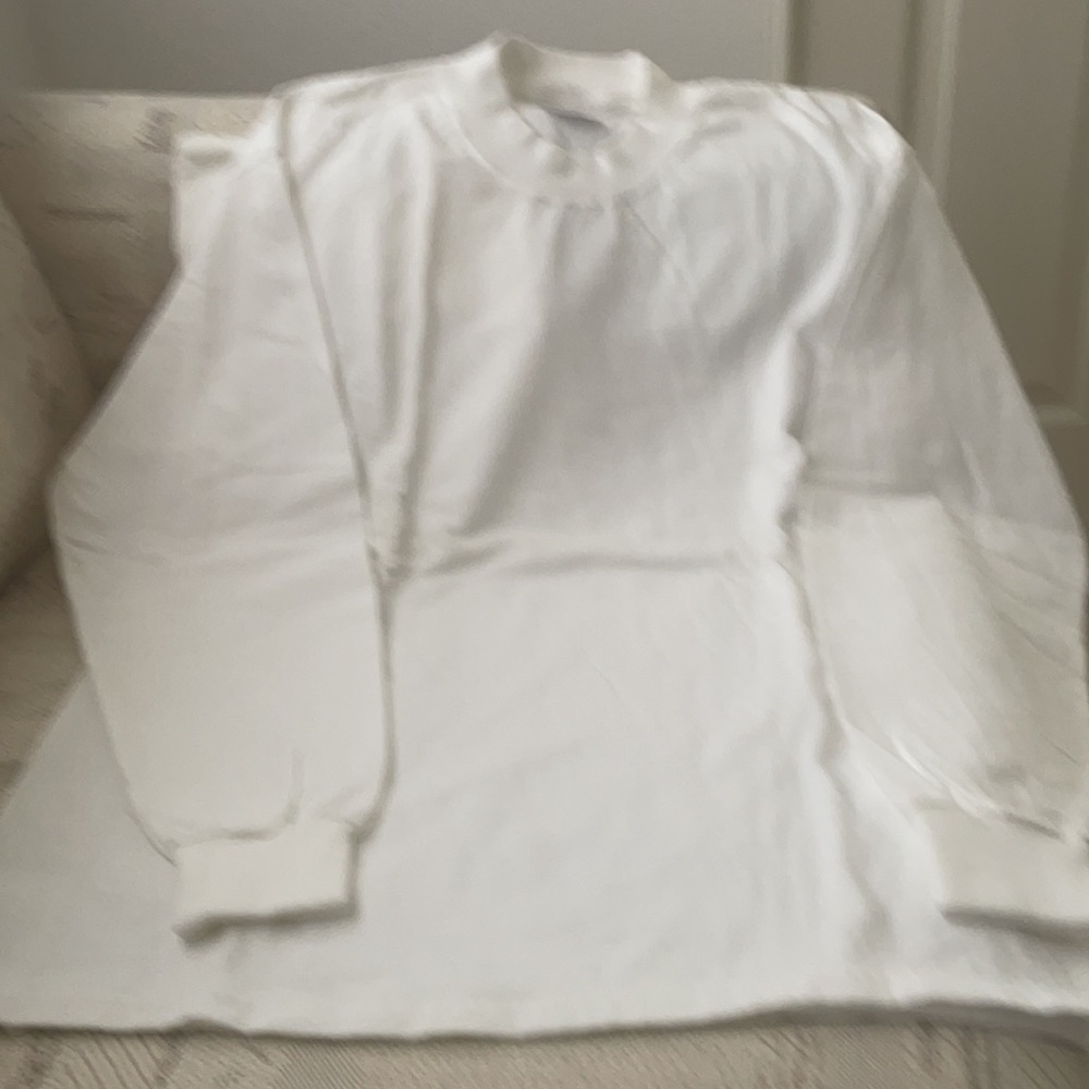 All 5 for $19NWOT 5 White Long Sleve Shirts. (2-size-SPC) (2- size M)(1–large).